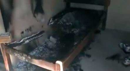 Cama de caseiro incendiada por Lázaro REPRODUÇÃO/RECORD TV