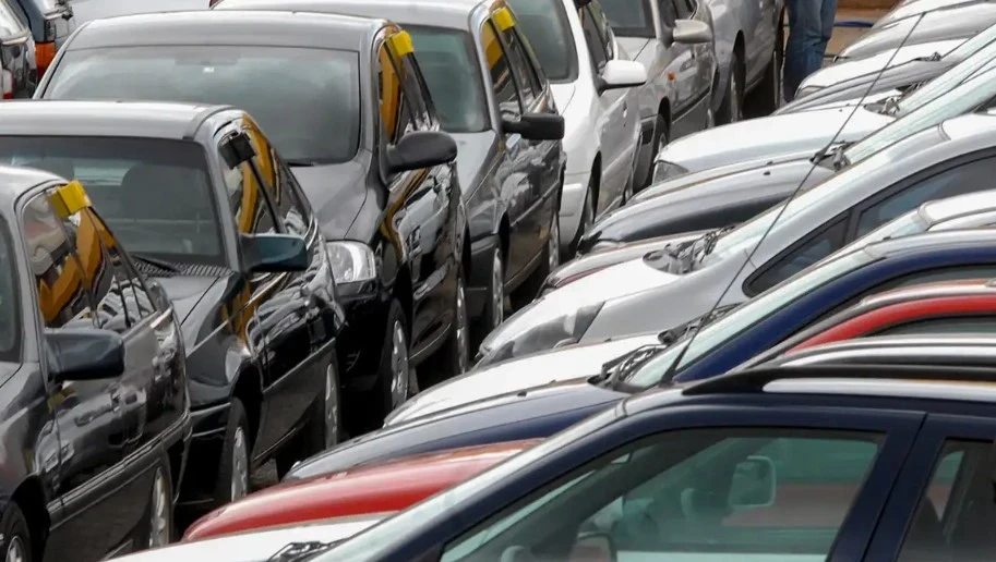 Dados do ISP indicam que, em agosto, foram contabilizados 1.810 casos de roubo de veículos em todo o estado.