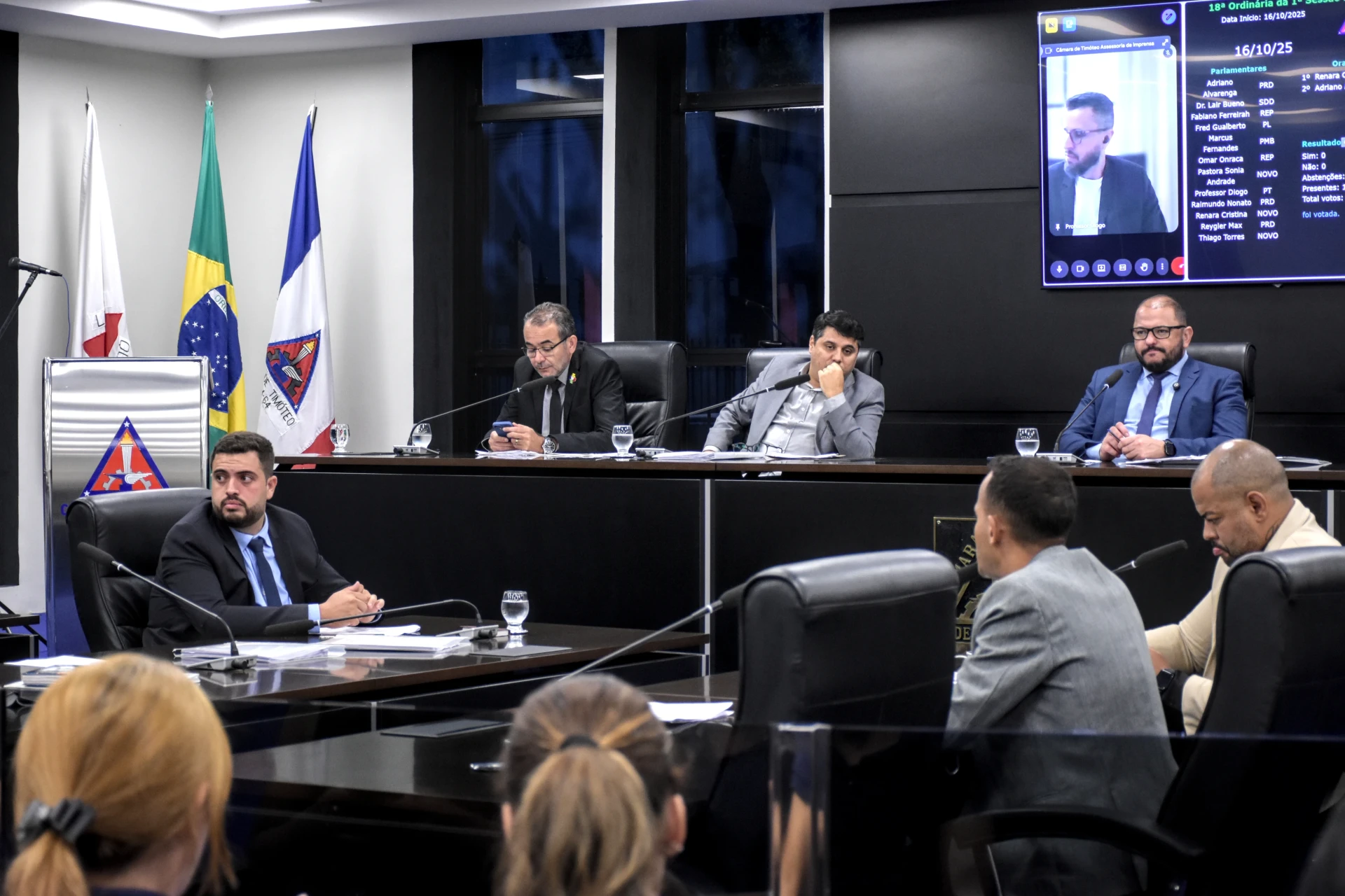 O projeto destaca que a identificação precoce possibilita 