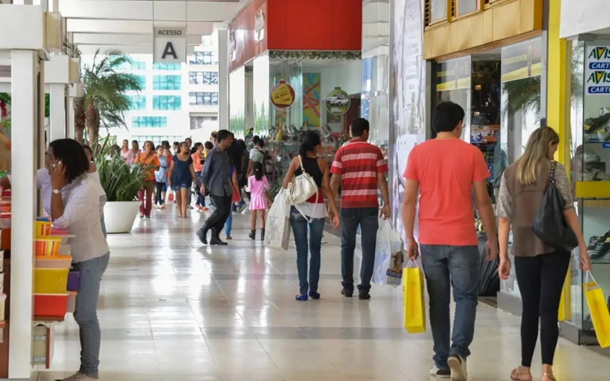 Setores como indústria, serviços e comércio lideram a criação de empregos temporários, de acordo com a Asserttem.