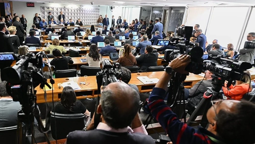 CPMI do INSS inicia a semana com novas audiências.
