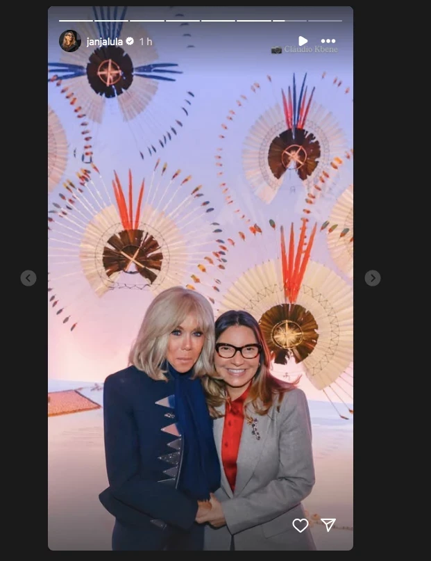 Janja e Brigitte, esposa de Macron.