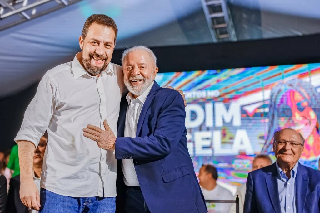 Boulos ao lado de Lula