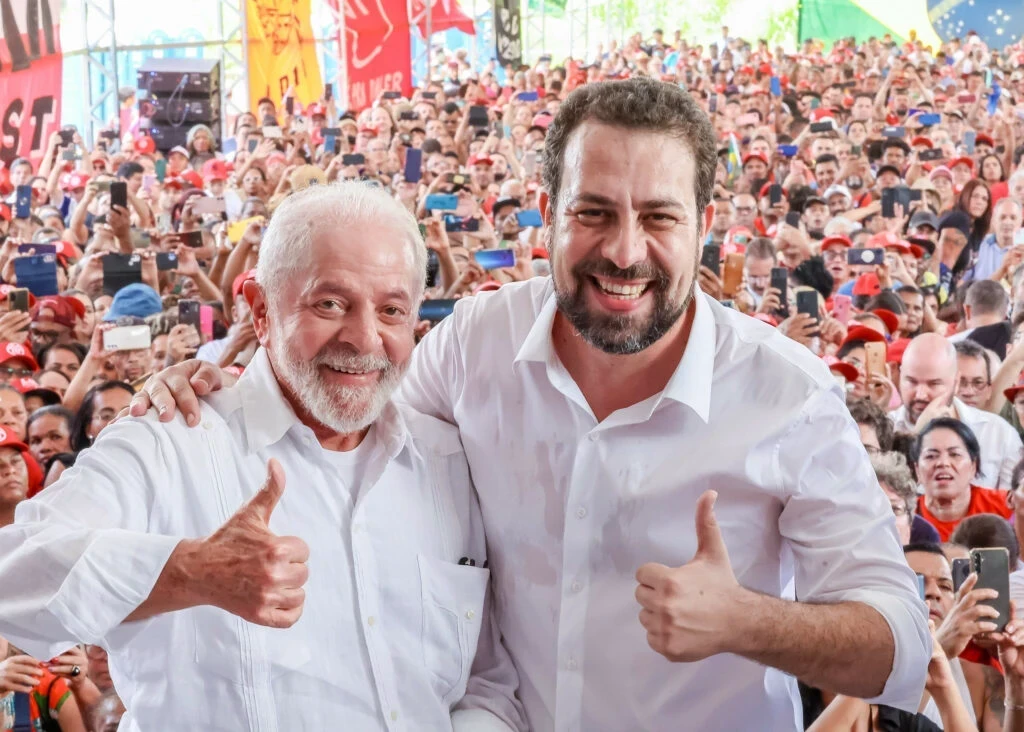 Lula e Boulos.
