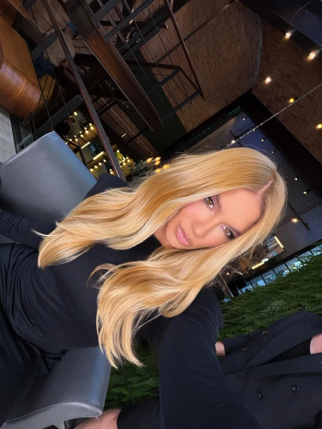 A influenciadora Virginia Fonseca surpreendeu os fãs nesta segunda-feira (20) ao mostrar seu novo visual nas redes sociais.