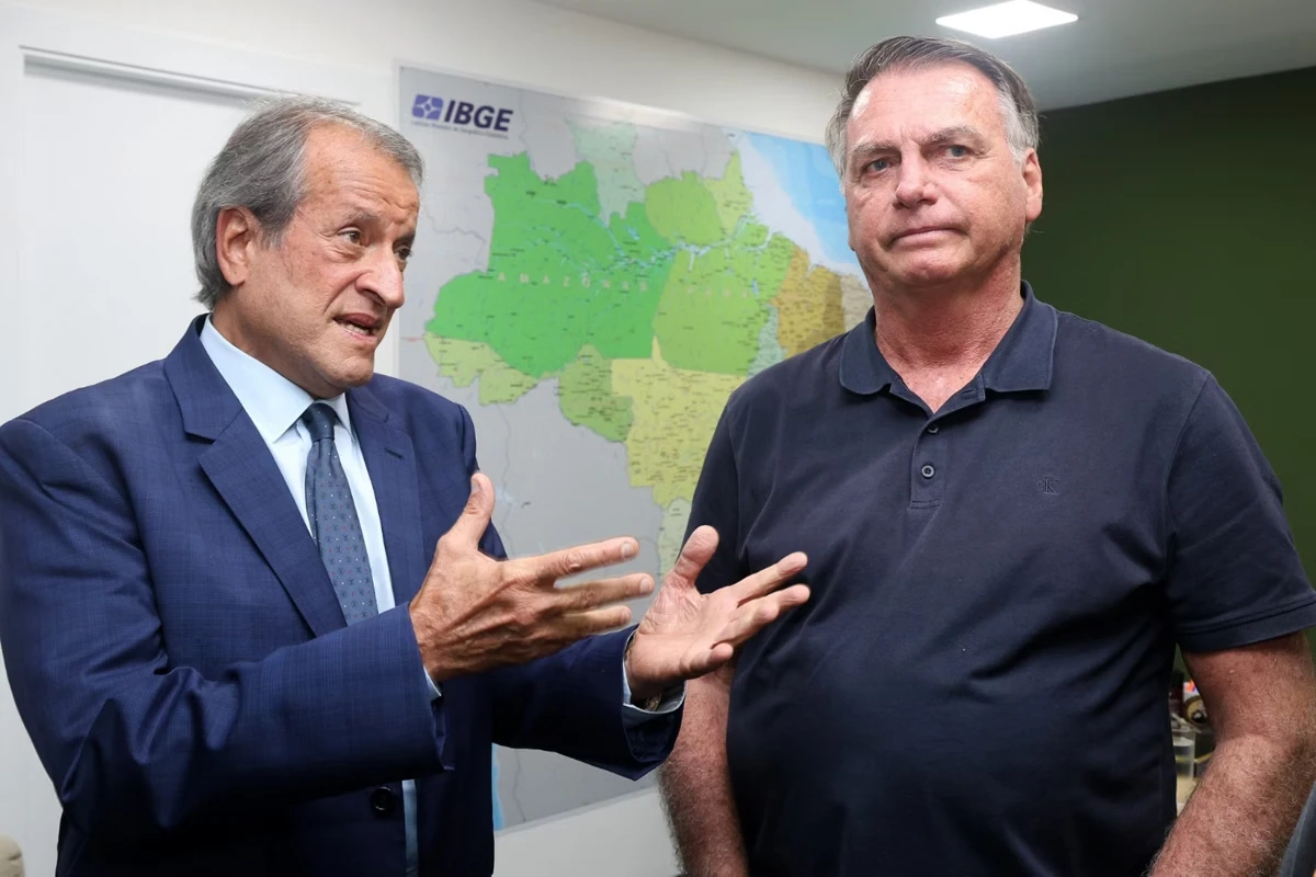 Moraes rejeitou o encontro de Valdemar com Jair Bolsonaro, que não pode se comunicar com outros envolvidos nas investigações.