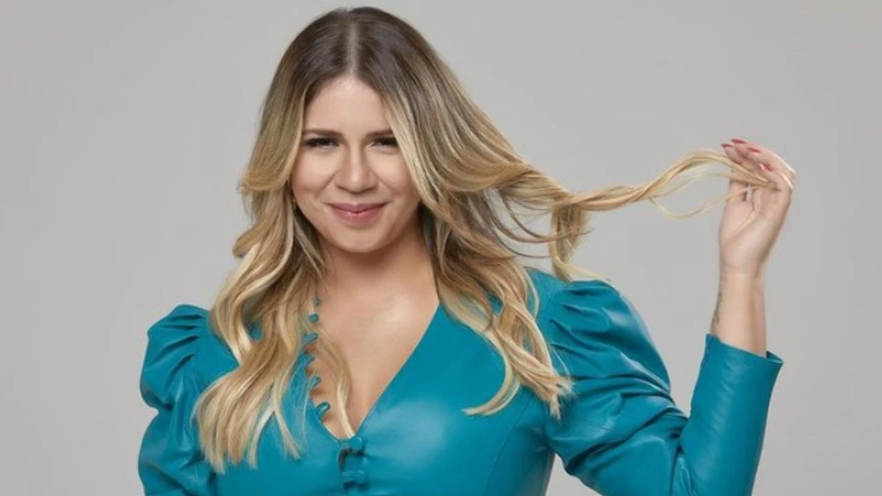 Marília Mendonça.