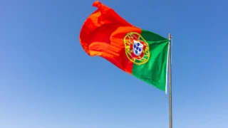 Portugal suspende visto de procura de trabalho e afeta milhares de brasileiros