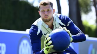Goleiro da Inter de Milão atropela idoso de 81 anos na Itália