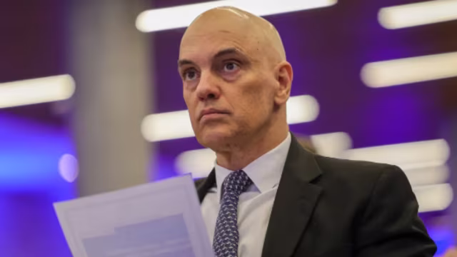 Moraes dá 24h para PGR se manifestar sobre operação mais letal do Rio
