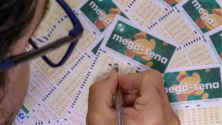 Mega-Sena acumula e prêmio vai a R$ 7 milhões; veja números sorteados