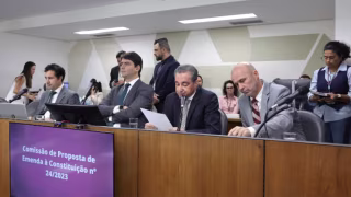 PEC da Copasa avança na Assembleia com foco em privatização