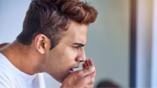 Mau hálito: causas, prevenção e como a alimentação influencia