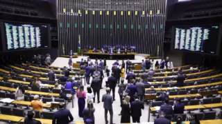 Câmara aprova atualização de valor de imóveis e veículos para Imposto de Renda