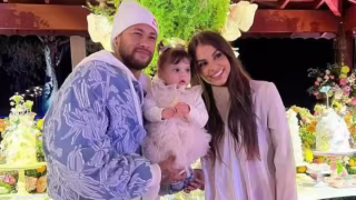 Filha de Neymar passa por cirurgia após acidente doméstico