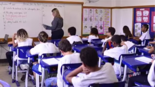 Lula sanciona lei que cria o Sistema Nacional de Educação