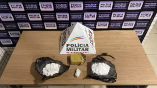 Homem é preso por tráfico de drogas no Morro da Antena em Caratinga