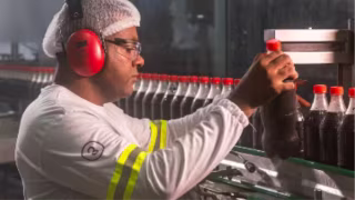 Contratações temporárias devem gerar 535 mil vagas no fim de 2025