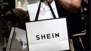 Shein inaugura primeira loja física permanente em Paris sob protestos e polêmicas