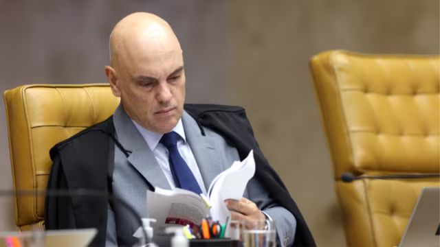 Moraes mantém condenação de Bolsonaro a 27 anos por tentativa de golpe