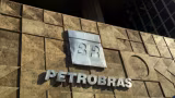 Petrobras aprova R$ 12,16 bilhões em dividendos para 2025