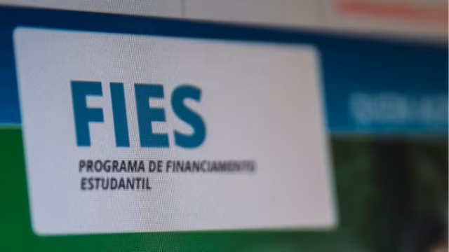 Câmara analisa descontos de até 99% para adimplentes do Fies