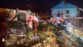 Paraná propõe auxílio de até R$ 50 mil a famílias afetadas por tornado