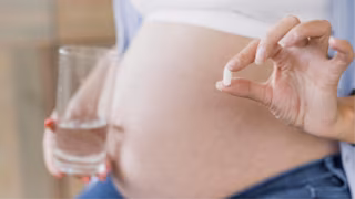 Novo estudo descarta ligação entre paracetamol na gravidez e autismo