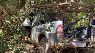 Adolescente morre em acidente de caminhonete na LMG-766, em Tarumirim