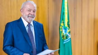 Governo Lula amplia verba para comunicação e prioriza propaganda institucional