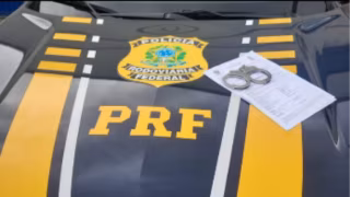 Homem procurado por roubo é preso pela PRF na BR-116, em Ubaporanga