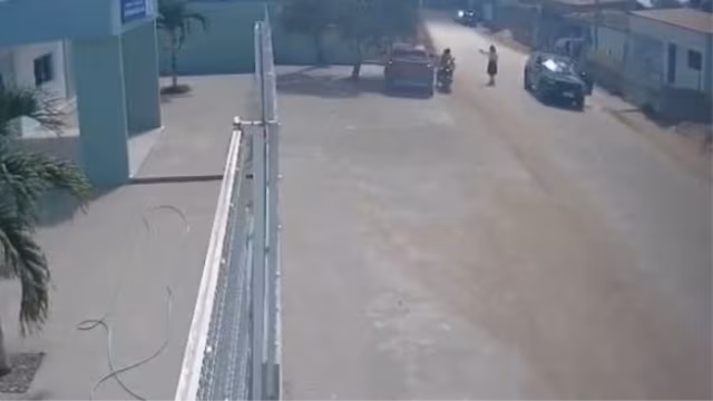 Médica mata ex‑marido a tiros por abusar da filha; família da mulher afirma: "matou um inocente"