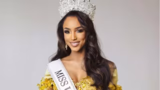 Modelo jamaicana do Miss Universo está em estado grave após queda de palco na Tailândia