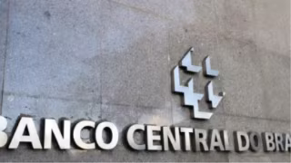 Pix revoluciona meios de pagamento e redesenha a economia brasileira