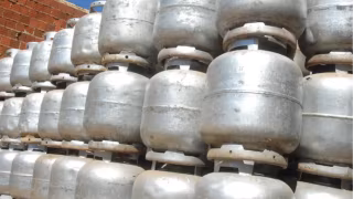 Programa Gás do Povo começa a funcionar em todo o país; veja cidades contempladas