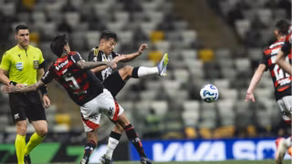 Atlético e Flamengo empatam na Arena MRV e Rubro-Negro adia festa do título