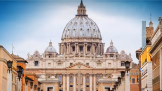 Vaticano divulga decreto que reafirma exclusividade e indissolubilidade do casamento católico