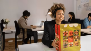 Por que os funcionários ganham cestas no fim de ano? Entenda gesto e cultura nas empresas