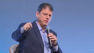 Tarcísio defende prisão perpétua e quer referendo sobre punição mais dura em 2026