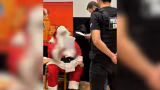 Papai Noel é preso em shopping  e indiciado por estupro de vulnerável