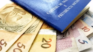 Não recebeu o 13º até 28 de novembro? Veja o que fazer e quais são seus direitos