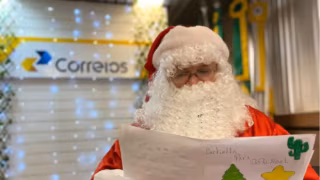 Papai Noel dos Correios 2025 entra na reta final com mais de 250 mil cartinhas disponíveis