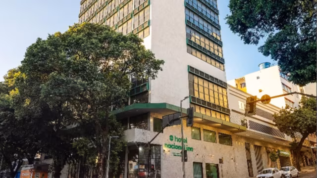 ‘Vou jogar sua irmã e depois vou me jogar. Beijo, te amo’, disse mãe antes de atirar filha de 6 anos de hotel em BH