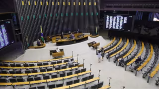 CCJ da Câmara aprova projeto que limita decisões individuais de ministros do STF