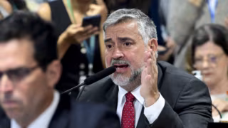 Pimenta reage a acusações e desafia oposição a provar ligação de Lulinha com esquema no INSS