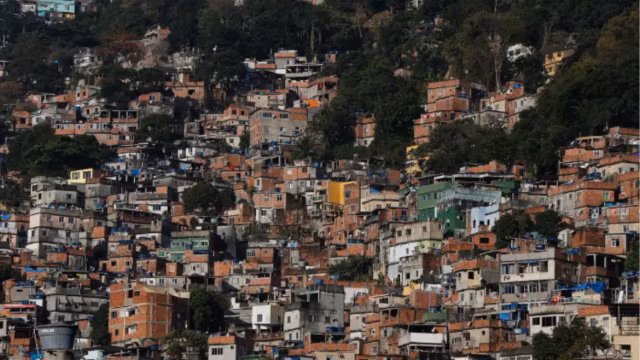 Censo 2022 do IBGE revela 12,3 mil favelas e 16,3 milhões de moradores no Brasil