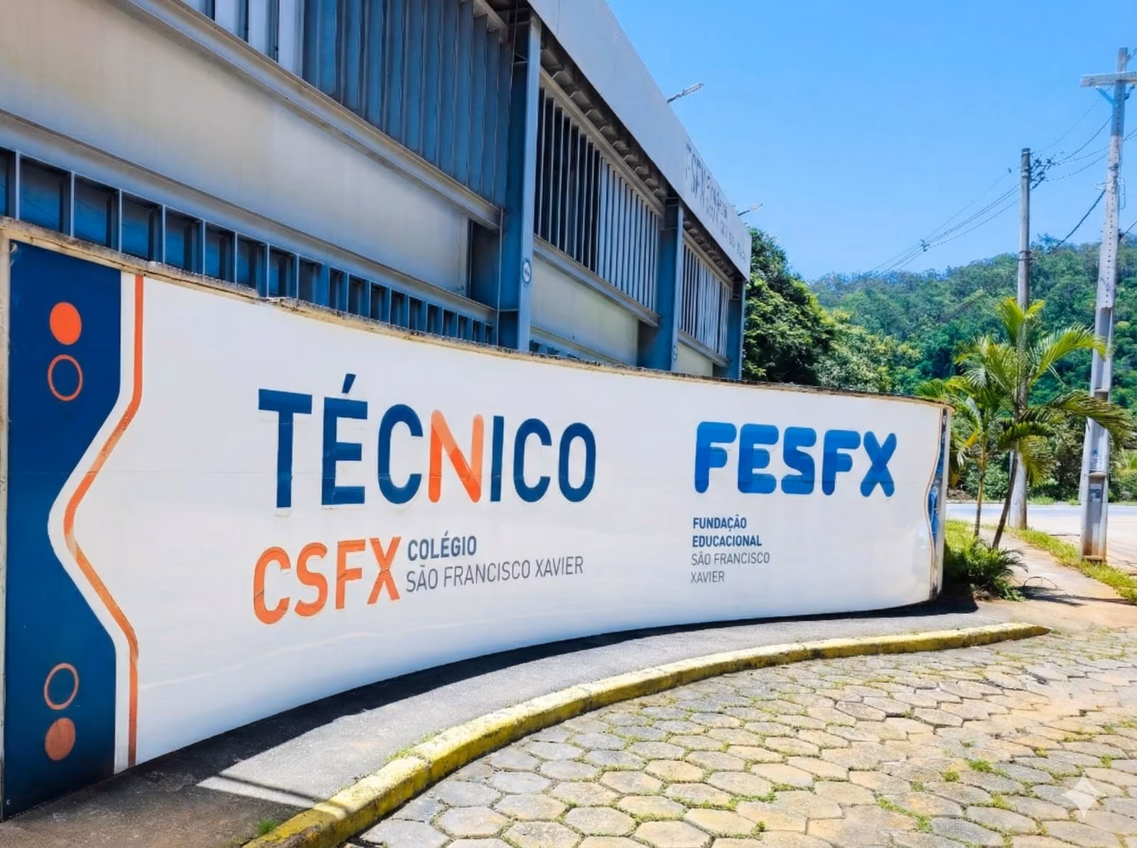 VALE ESTE - Release - Colégio São Francisco Xavier Técnico abre matrículas para as vagas remanescentes do Programa Trilhas de Futuro