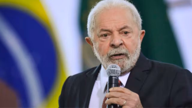 Datafolha: Lula tem rejeição de 44%, Flávio, 38%, e Tarcísio, 20%