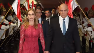 PF encontra contrato milionário de esposa de Alexandre de Moraes com Banco Master