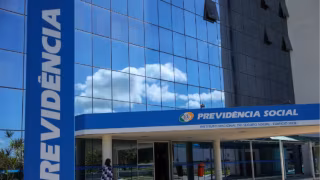 Governo amplia para 60 dias afastamento por auxílio via Atestmed, sem perícia presencial